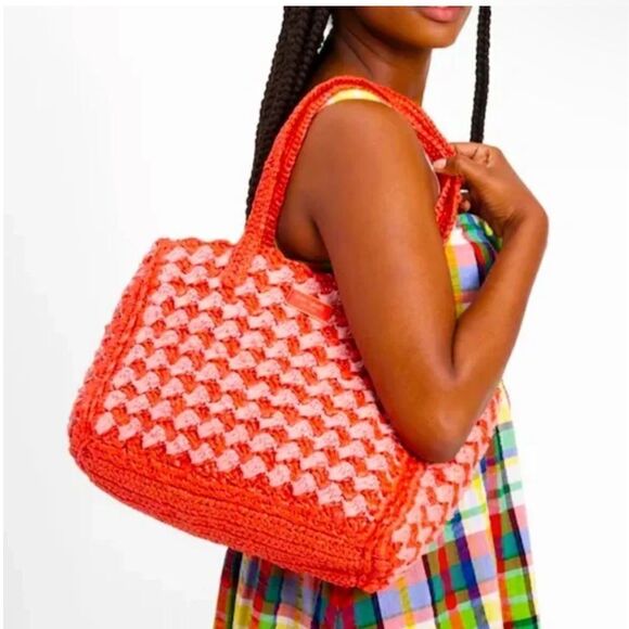 NWOT Kate Spade High Tide Striped Crochet Raffia Medium Tote - Picture 1 of 9
